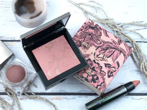 my burberry blush palette.